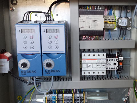 Steuerung mit Frequenzumformer und SPS