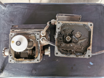 Klappenmotor Getriebereparatur